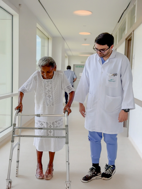 hospital-serena-del-mar-paciente-internacional-historia-Lina
