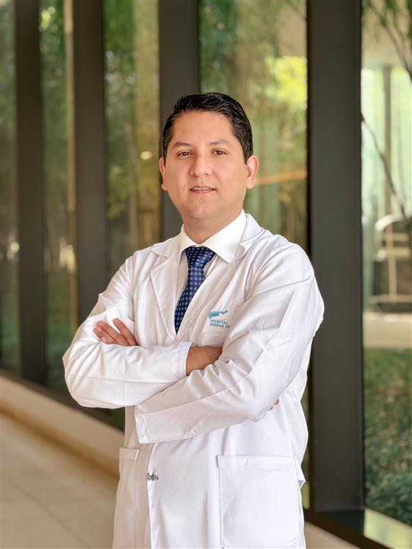 dr-camilo-ayala