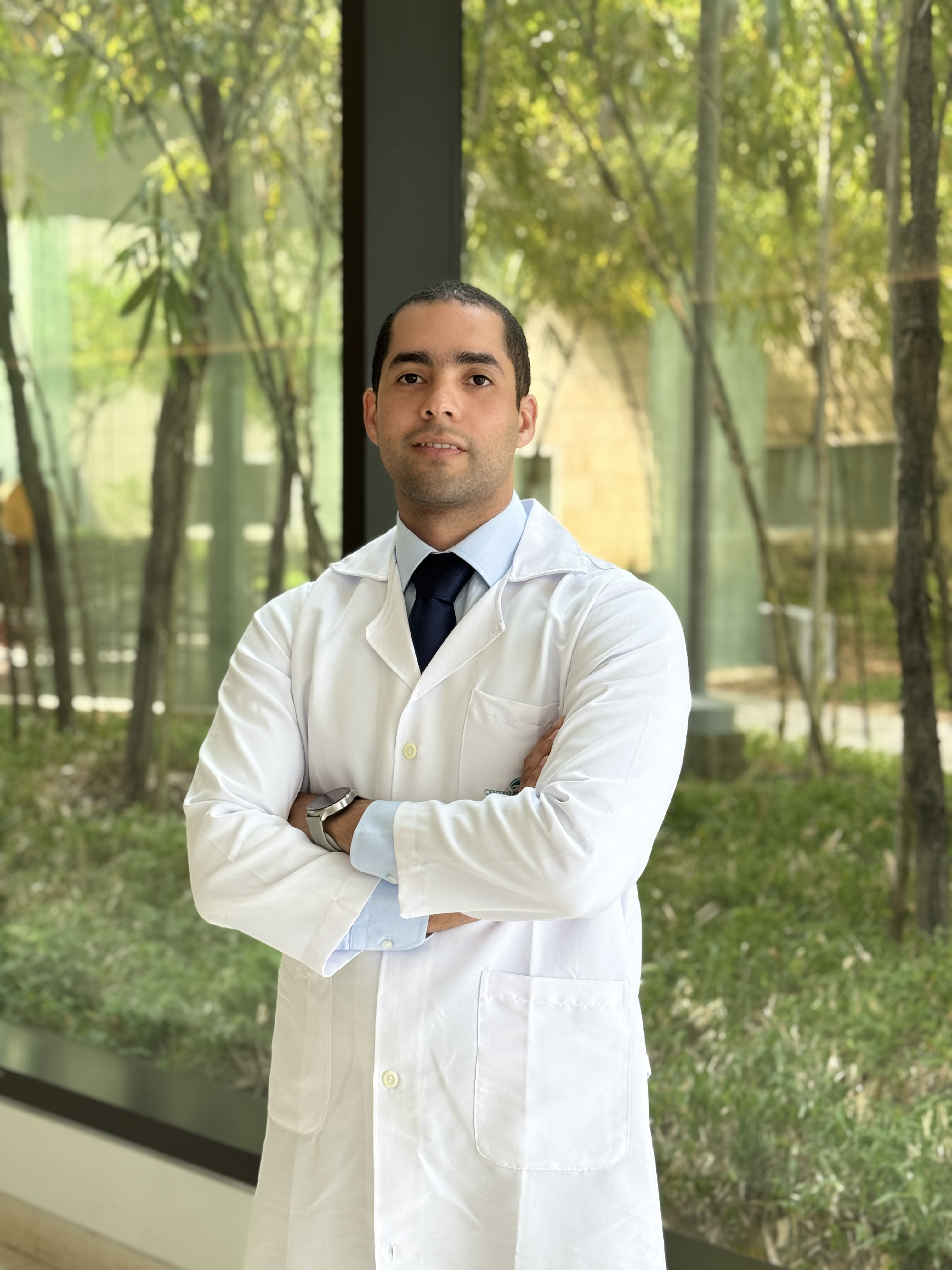 Dr-julian-hoyos