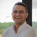 Jean Fred González, Ingeniero de inteligencia de negocios