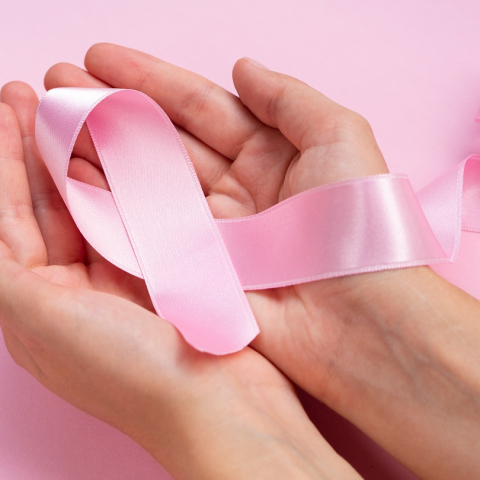 Cáncer de mama: síntomas, factores de riesgo y detección temprana